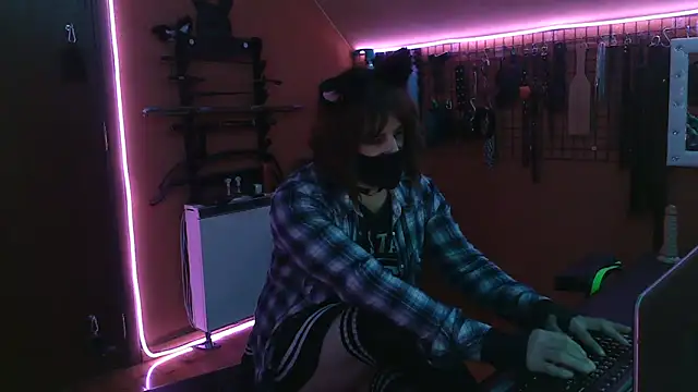 Ginny-the-bdsm-nympho online show from January 2026 06:11:02 PM