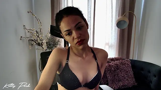 kattypark online show from October 2025 08:22:02 PM