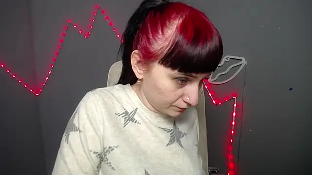 NinaFlawlees online show from March 2026 06:41:02 AM