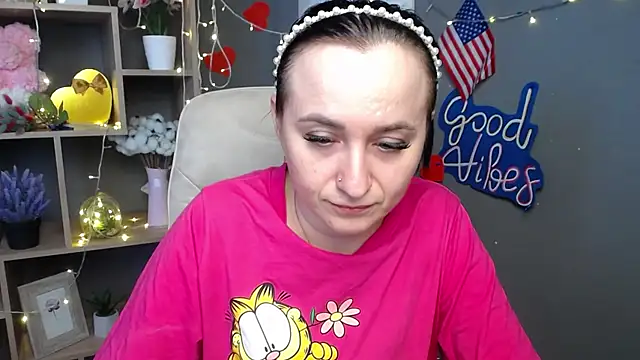 Snapshot of NinaFlawlees chatting on July 2026 06:16:02 AM NinaFlawlees online show from July 2026 06:16:02 AM