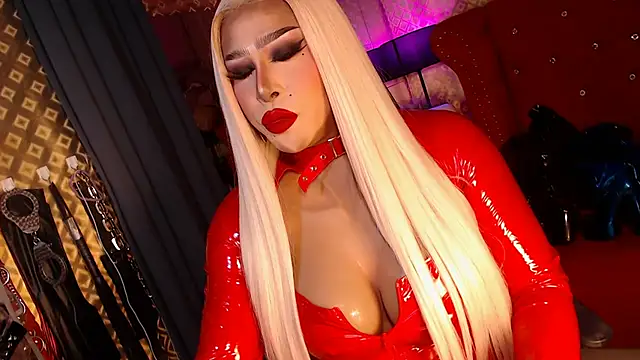 AntoniaSaints online show from November 2025 10:20:02 PM