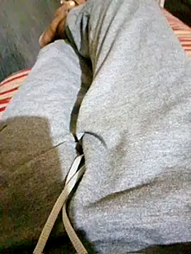 robinsan1010 online show from March 2025 05:18:02 PM