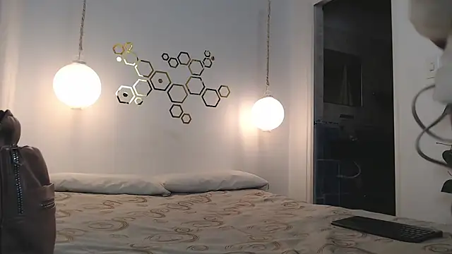 adriscute online show from March 2025 04:26:01 AM