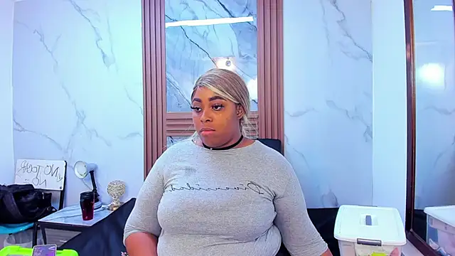 HannyMansonh online show from February 2025 03:04:02 AM