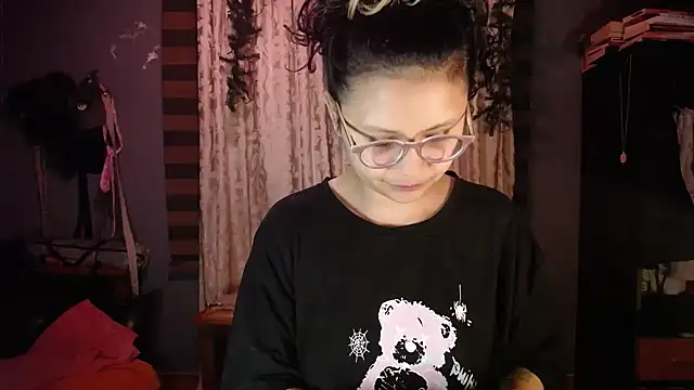 Hathorlove online show from January 2026 12:58:01 AM