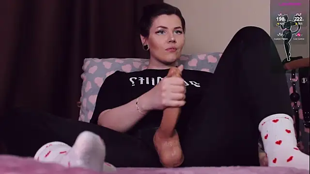 Luna Blake online show from January 2025 07:18:02 PM