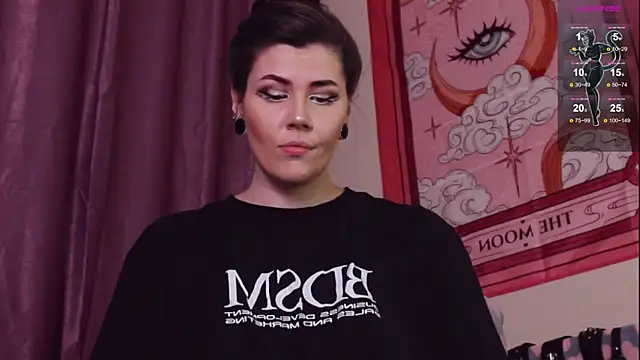 Luna Blake online show from March 2025 10:20:01 PM