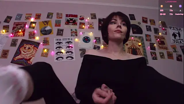 Snapshot of Luna_Blake chatting on June 2026 05:06:02 PM Luna Blake online show from June 2026 05:06:02 PM