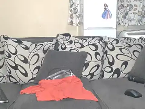 DollyPerryXX online show from December 2024 02:09:02 AM