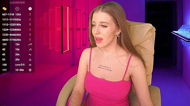 PenellopaRaw online show from January 2025 08:44:01 PM