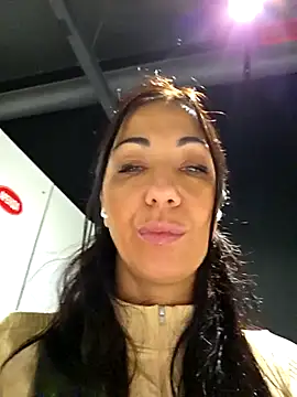 LeticiaWoods online show from November 2025 06:27:01 AM