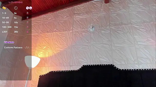 Snapshot of JennyRouse01 chatting on November 2025 11:21:01 AM JennyRouse01 online show from November 2025 11:21:01 AM