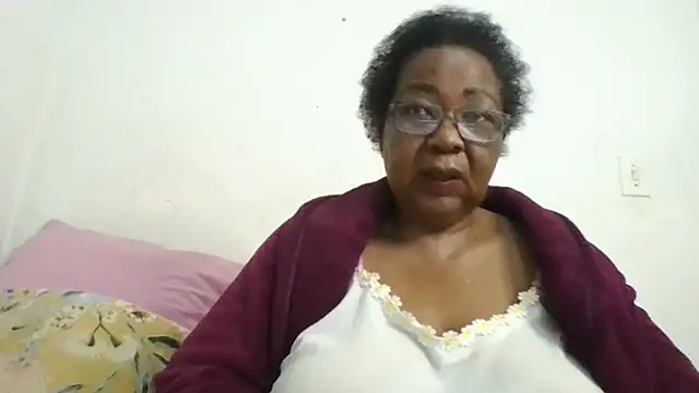 Snapshot of KinkyRicoSaisyours chatting on June 2026 05:54:02 AM KinkyRicoSaisyours online show from June 2026 05:54:02 AM