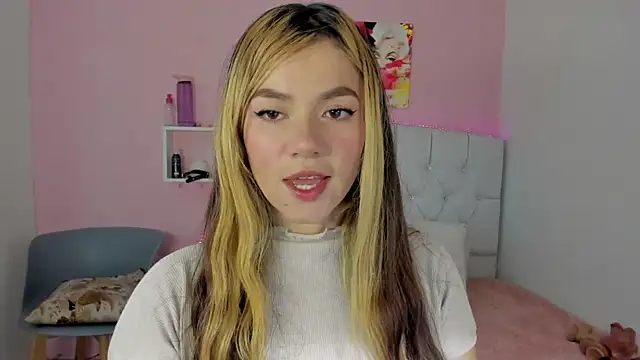 18candys online show from February 2026 10:41:02 PM