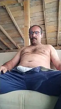 masculine bear daddy online show from June 2026 03:21:02 PM