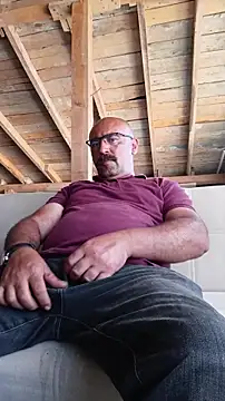 masculine bear daddy online show from June 2026 03:46:01 PM
