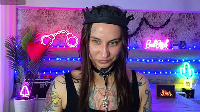 Cool Freak  online show from March 2026 10:11:01 AM