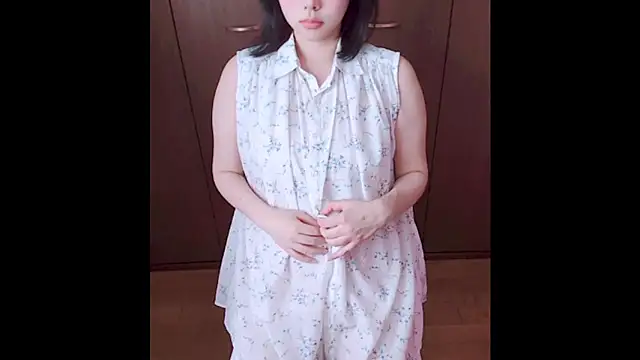 Snapshot of Anne-japanese- chatting on August 2026 01:26:02 AM Anne-japanese- online show from August 2026 01:26:02 AM