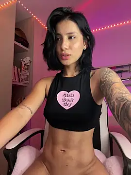 Ale Lewis online show from February 2025 12:30:02 AM