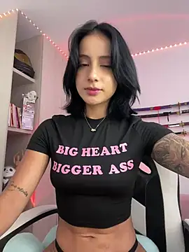 Ale Lewis online show from March 2025 06:08:02 PM