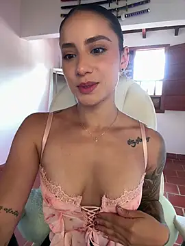 Snapshot of Ale_Lewis chatting on May 2026 07:09:02 PM Ale Lewis online show from May 2026 07:09:02 PM