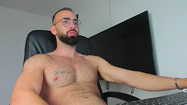 MichaelMasterss online show from September 2025 03:03:02 PM