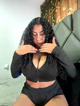 serena willow online show from November 2025 07:57:01 PM