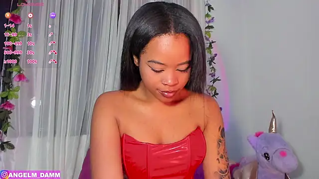 Snapshot of Mia_damm chatting on March 2025 03:21:02 AM Mia damm online show from March 2025 03:21:02 AM