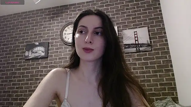  Hot Lady  online show from February 2025 07:03:01 PM