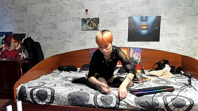 KagamiTayga online show from April 2026 02:46:02 AM