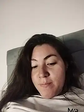 katha steele  online show from November 2025 02:21:01 AM