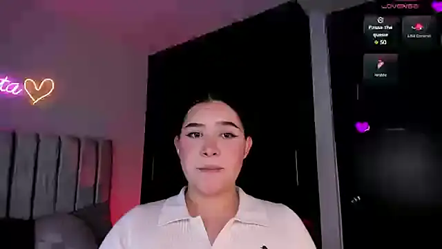 daniela hornny online show from January 2025 03:34:02 AM