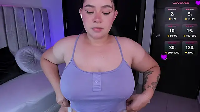 daniela hornny online show from March 2025 07:08:02 AM