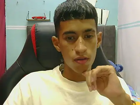 Angelstripboy online show from May 2026 11:10:02 PM