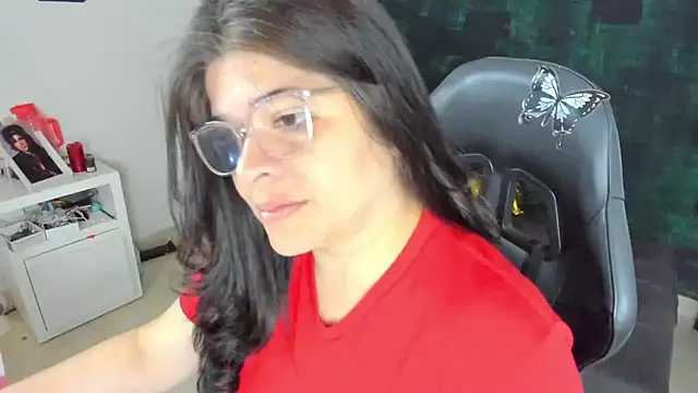 BellaFlaming online show from February 2025 11:21:01 AM