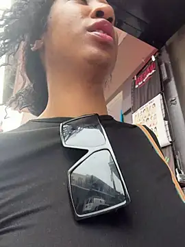 Iceblanca online show from April 2026 07:28:01 PM