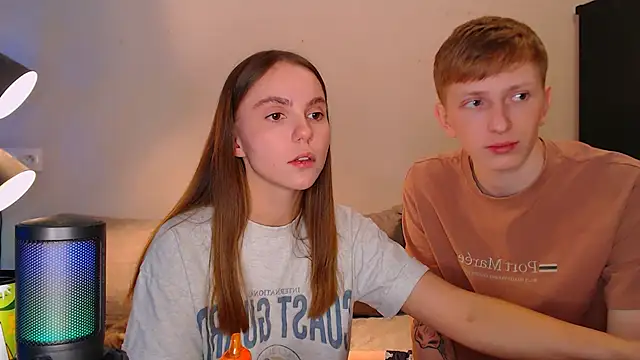 juliaanddima online show from December 2024 12:45:02 AM