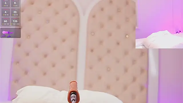 caroline adams  online show from February 2026 11:14:01 PM