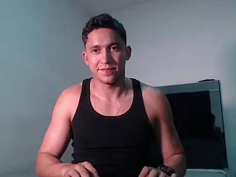 Snapshot of angel_sensual95 chatting on June 2026 06:29:01 AM angel sensual95 online show from June 2026 06:29:01 AM