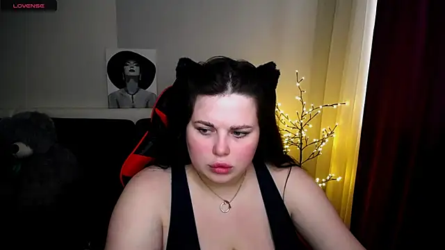 Emily Mo online show from February 2025 12:40:01 PM