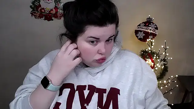 Emily Mo online show from December 2025 06:29:02 AM