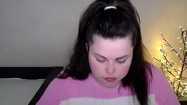 Emily Mo online show from April 2026 05:47:02 AM