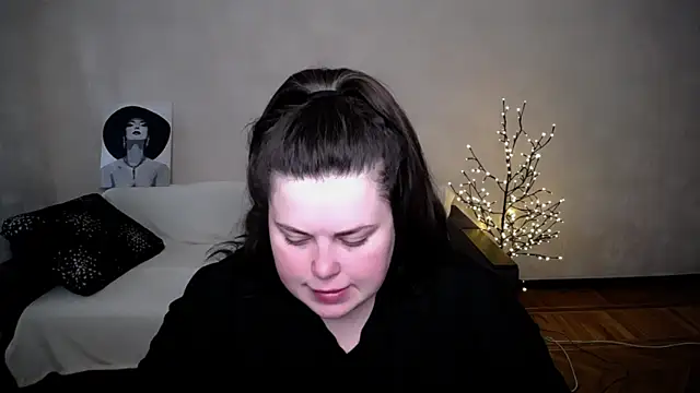 Emily Mo online show from May 2026 05:36:01 AM