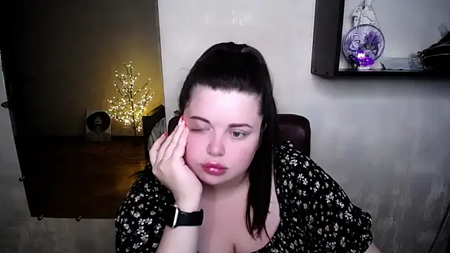 Emily Mo online show from July 2026 06:15:01 AM