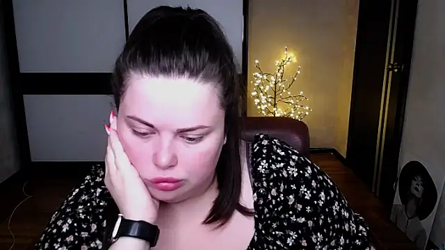 Emily Mo online show from July 2026 05:45:01 AM