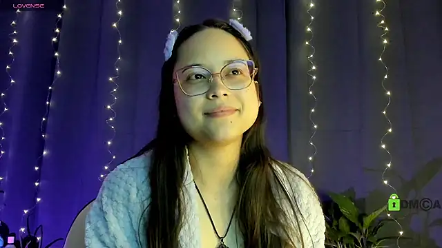 Snapshot of shantalc3rezo chatting on February 2025 11:06:01 PM shantalc3rezo online show from February 2025 11:06:01 PM