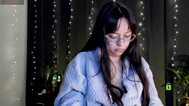 Snapshot of shantalc3rezo chatting on February 2025 01:25:01 AM shantalc3rezo online show from February 2025 01:25:01 AM