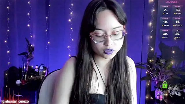 Snapshot of shantalc3rezo chatting on March 2025 01:10:02 AM shantalc3rezo online show from March 2025 01:10:02 AM