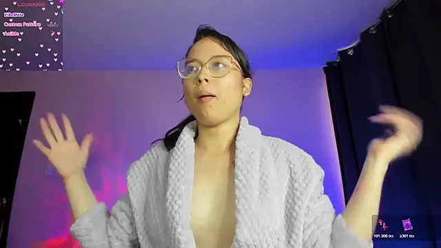 shantalc3rezo online show from November 2025 10:19:02 PM