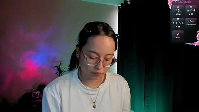 shantalc3rezo online show from February 2026 08:34:01 PM